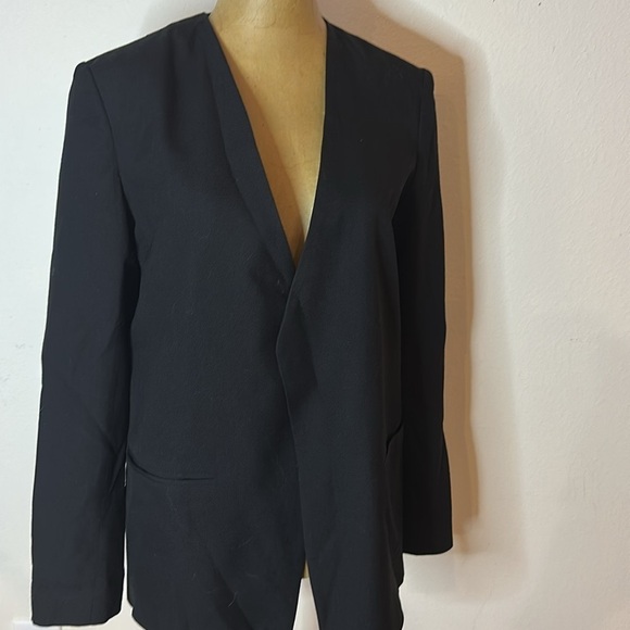 Tibi jacket sz 2 with removable collar Black Blazer, great pre owned condition - Picture 7 of 10